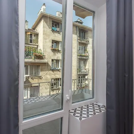 Sunny And Modern 1bdr In The Center Apartment Sofia